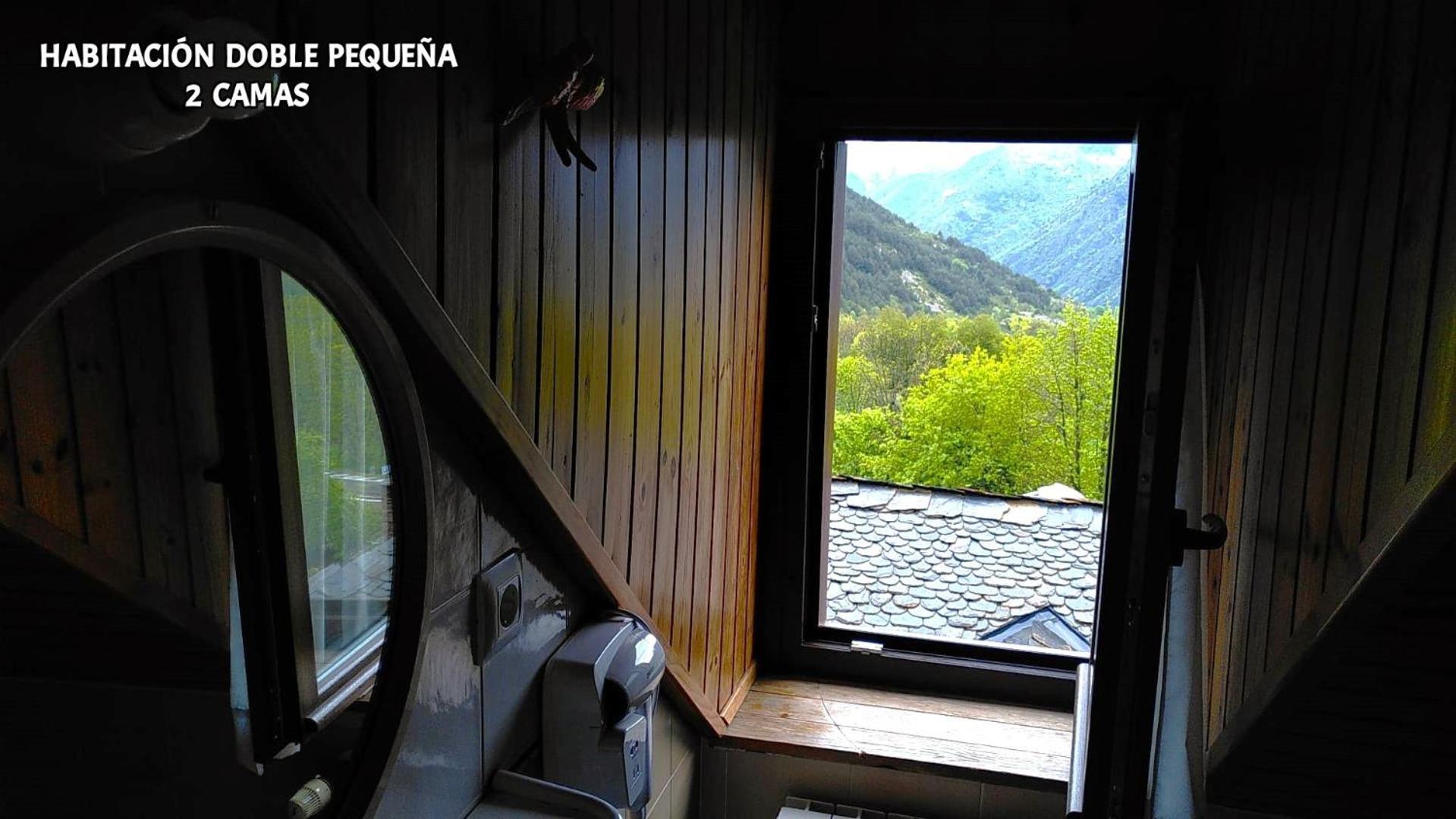 Rural Sant Climent Guest house *